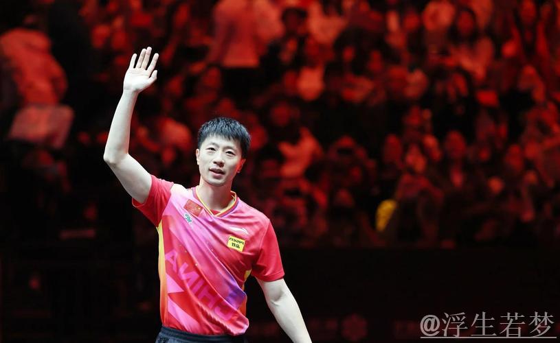 林诗栋直落四局击败梁靖崑，成功闯入男单八强